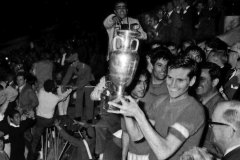 1968-uefa-euro-championship-italy-trophy