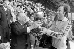 1972-uefa-euro-championship-West-Germany-vs-Soviet-Union-3-0-Franz-Beckenbauer