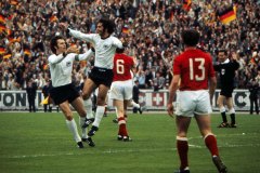 1972-uefa-euro-championship-West-Germany-vs-Soviet-Union